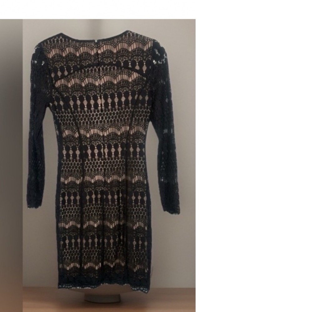 White House Black Market Dress Black Lace Nude Lining Cocktail Petite 4 - Picture 3 of 3